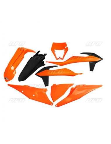 UFO PLASTIKŲ KOMPLEKTAS KTM EXC 125 20-21 EXC/EXCF(EXC-F) 150/250/300/350/450/500 20-23 OEM 20 (ORANŽINĖ/JUODA)